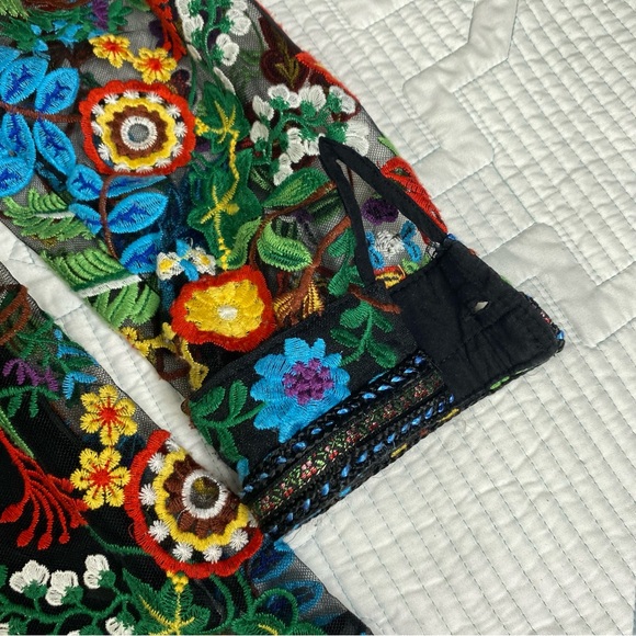 BEREK Petite L Floral Embroidered Black Mesh Button Down Shirt Blouse *flaw - Picture 8 of 14